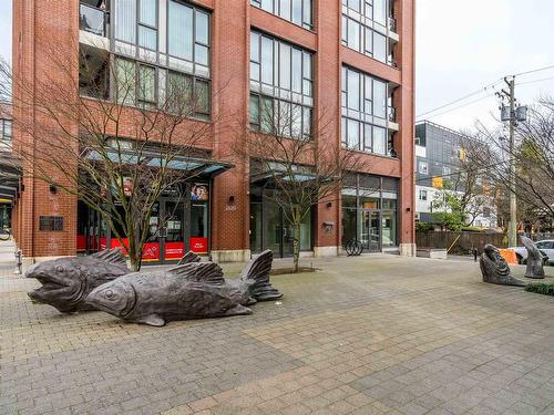 905 2689 Kingsway, Vancouver, BC 