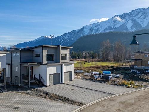 1007 Phare Crescent, Pemberton, BC 