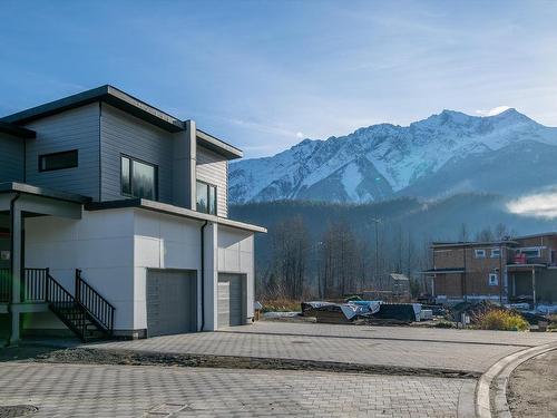 1007 Phare Crescent, Pemberton, BC 