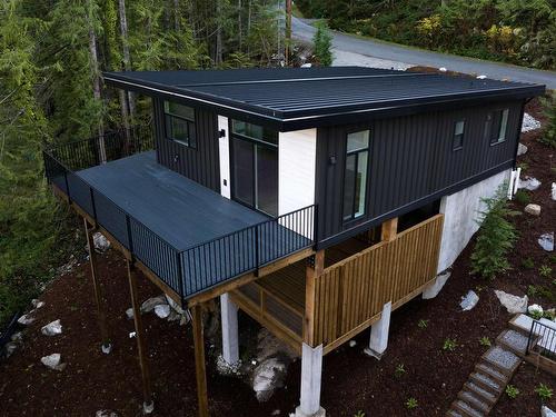 5790 Tillicum Bay Road, Sechelt, BC 