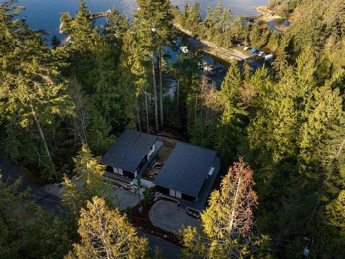 5790 Tillicum Bay Road, Sechelt, BC 