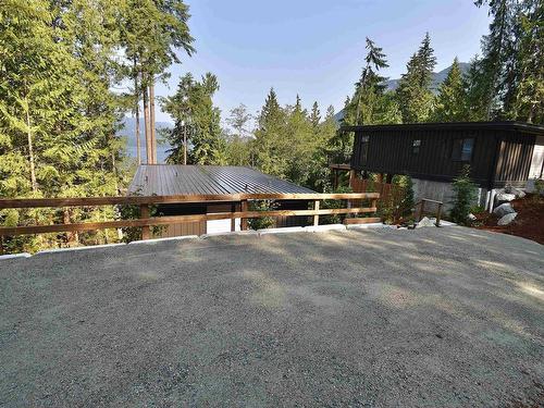 5792 Tillicum Bay Road, Sechelt, BC 