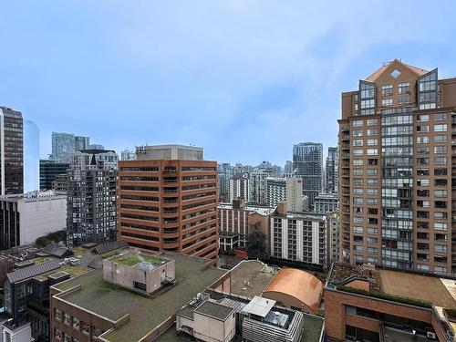 Ph4 1177 Hornby Street, Vancouver, BC 