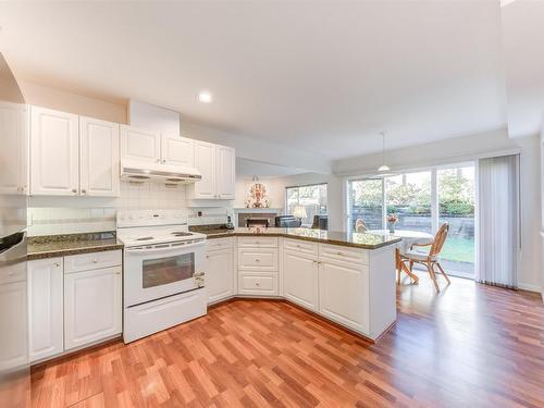 2911 Pinetree Close, Coquitlam, BC 