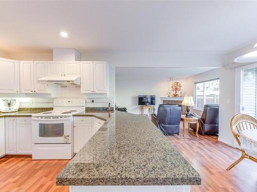 2911 Pinetree Close, Coquitlam, BC 