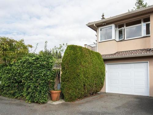 6890 Cedar Rose Court, Burnaby, BC 