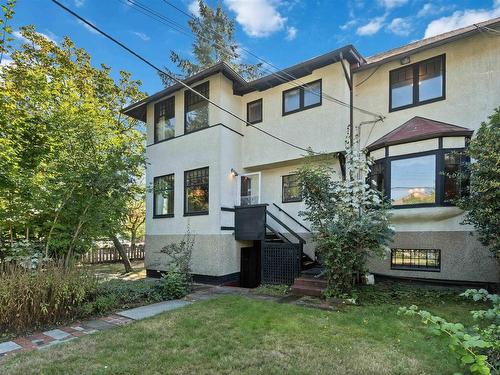 2011 W 48Th Avenue, Vancouver, BC 