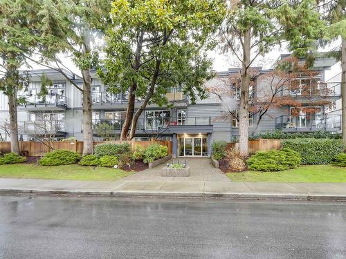 207 1450 Laburnum Street, Vancouver, BC 