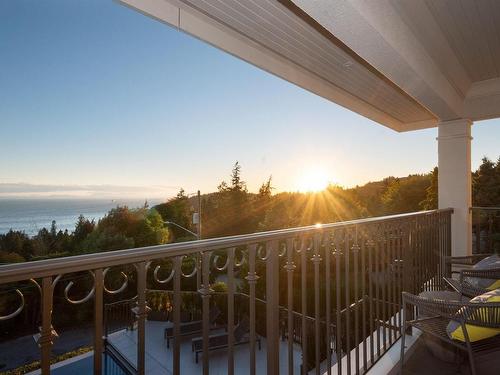 4135 Burkehill Place, West Vancouver, BC 