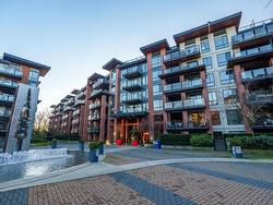 213 733 W 3RD STREET  North Vancouver, BC V7M 0C8