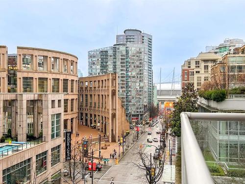 604 480 Robson Street, Vancouver, BC 