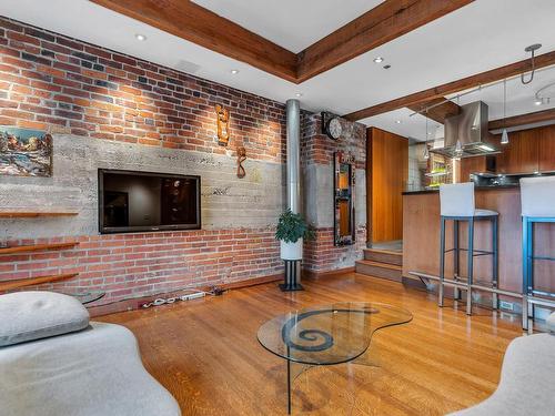 804 518 Beatty Street, Vancouver, BC 