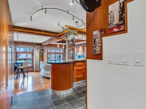 804 518 Beatty Street, Vancouver, BC 