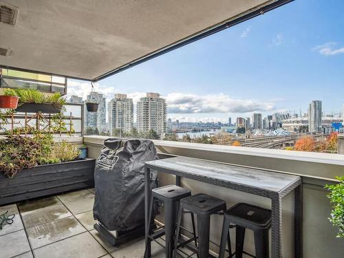 802 718 Main Street, Vancouver, BC 