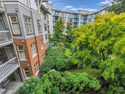 311 4883 Maclure Mews, Vancouver, BC 