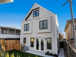 2 65 E 58 AVENUE  Vancouver, BC V5X 1V7