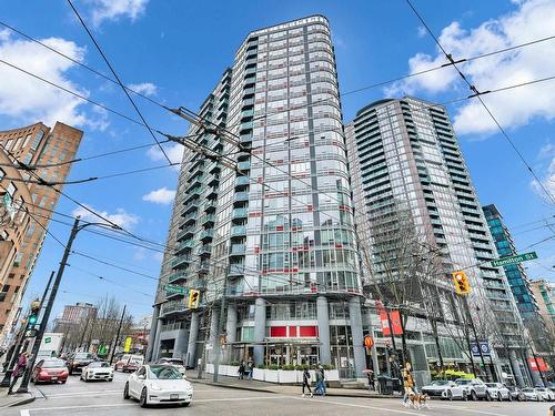 705 233 Robson Street, Vancouver, BC 