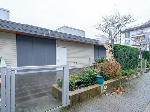 4 8598 River District Crossing, Vancouver, BC 