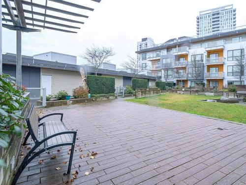 4 8598 River District Crossing, Vancouver, BC 