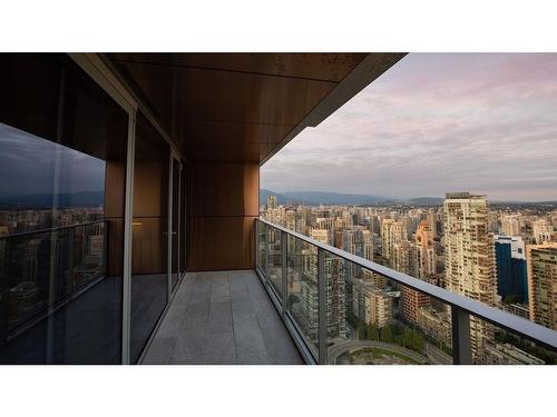 4906 1480 Howe Street, Vancouver, BC 