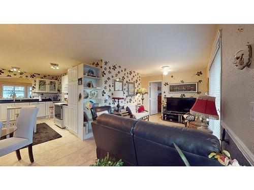 6321 Williams Place, Sechelt, BC 