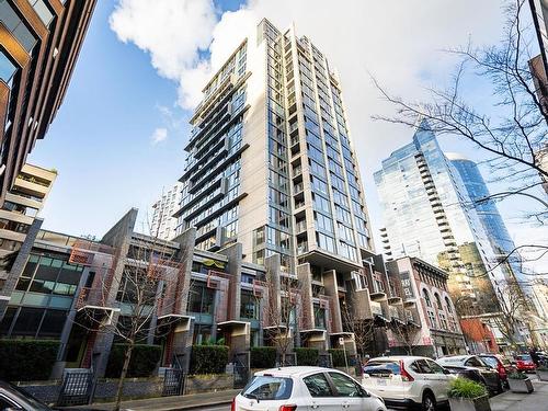 606 1133 Hornby Street, Vancouver, BC 