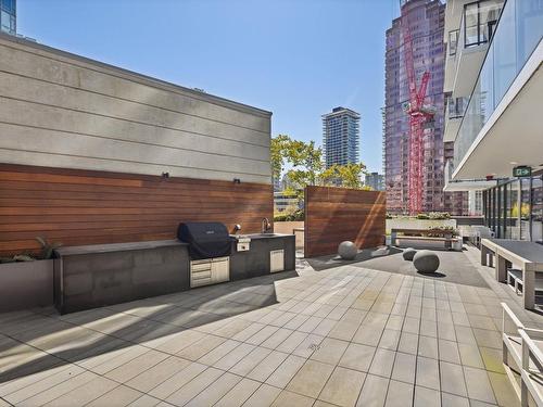 1003 620 Cardero Street, Vancouver, BC 