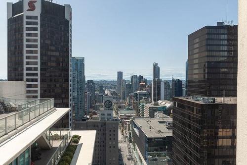 3202 610 Granville Street, Vancouver, BC 