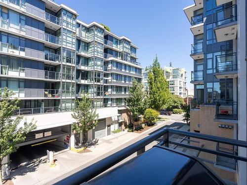 309 2565 Maple Street, Vancouver, BC 