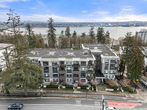 301 707 E 3Rd Street, North Vancouver, BC 