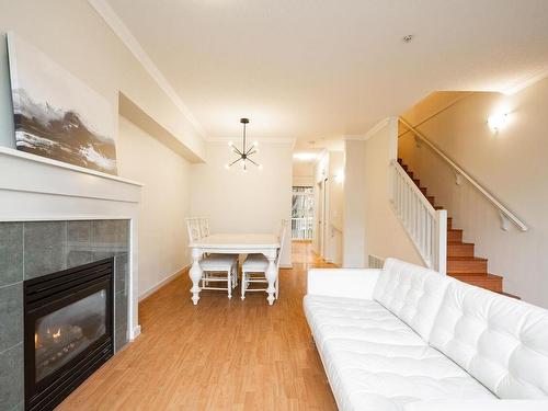 3280 Clermont Mews, Vancouver, BC 