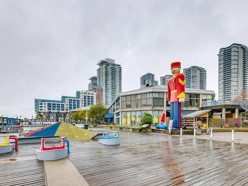 2303 680 Quayside Drive, New Westminster, BC 