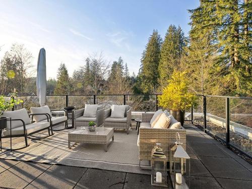 4 3730 Edgemont Boulevard, North Vancouver, BC 