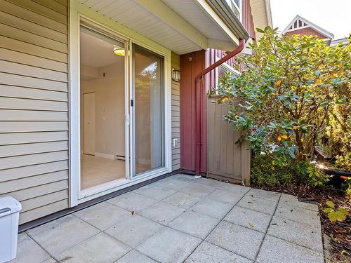 12 3298 E 54Th Avenue, Vancouver, BC 