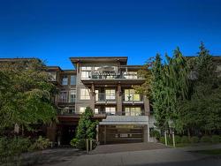 307 1633 MACKAY AVENUE  North Vancouver, BC V7P 0A2