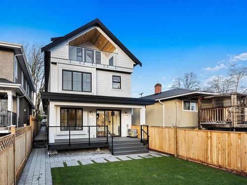 2 76 E 45Th Avenue, Vancouver, BC 