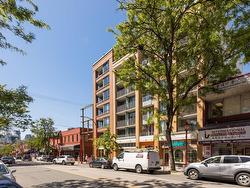 807 231 EAST PENDER STREET  Vancouver, BC V6A 0G3