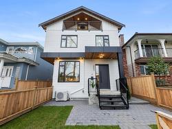 2209 E 7TH AVENUE  Vancouver, BC V5N 1S8