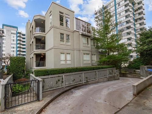 201 4688 W 10Th Avenue, Vancouver, BC 