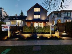 1 3466 22ND AVENUE  Vancouver, BC V6S 1J2