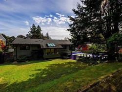 1427 Appin Road  North Vancouver, BC V7J 2T4