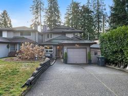 937 CLEMENTS AVENUE  North Vancouver, BC V7R 2K8