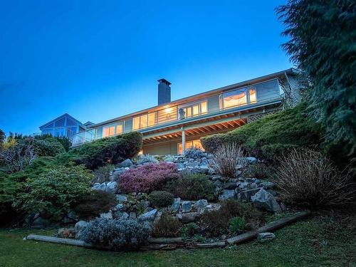 497 Craigmohr Drive, West Vancouver, BC 