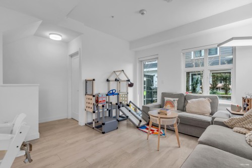 116-678 Fairview Street, Coquitlam, BC 