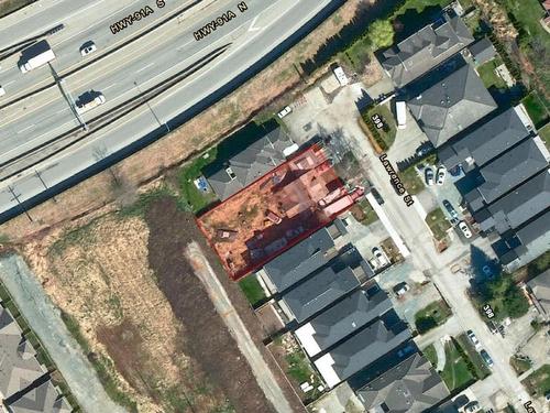 324 Lawrence Street  New Westminster, BC V3M 5L2