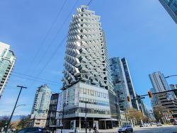 2404-620 Cardero Street  Vancouver, BC V6G 0C7