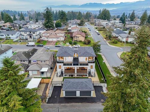 8386 14Th Avenue, Burnaby, BC 