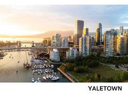 TH105 638 BEACH CRESCENT  Vancouver, BC V6Z 3H4