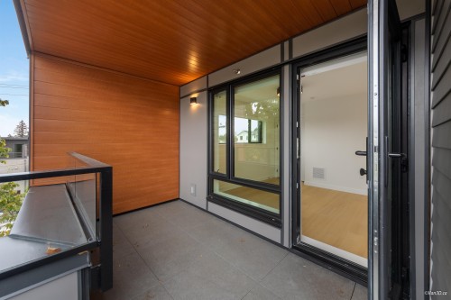 18-6788 Oak Street, Vancouver, BC 