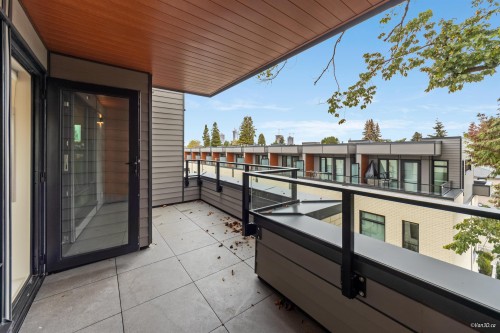 18-6788 Oak Street, Vancouver, BC 